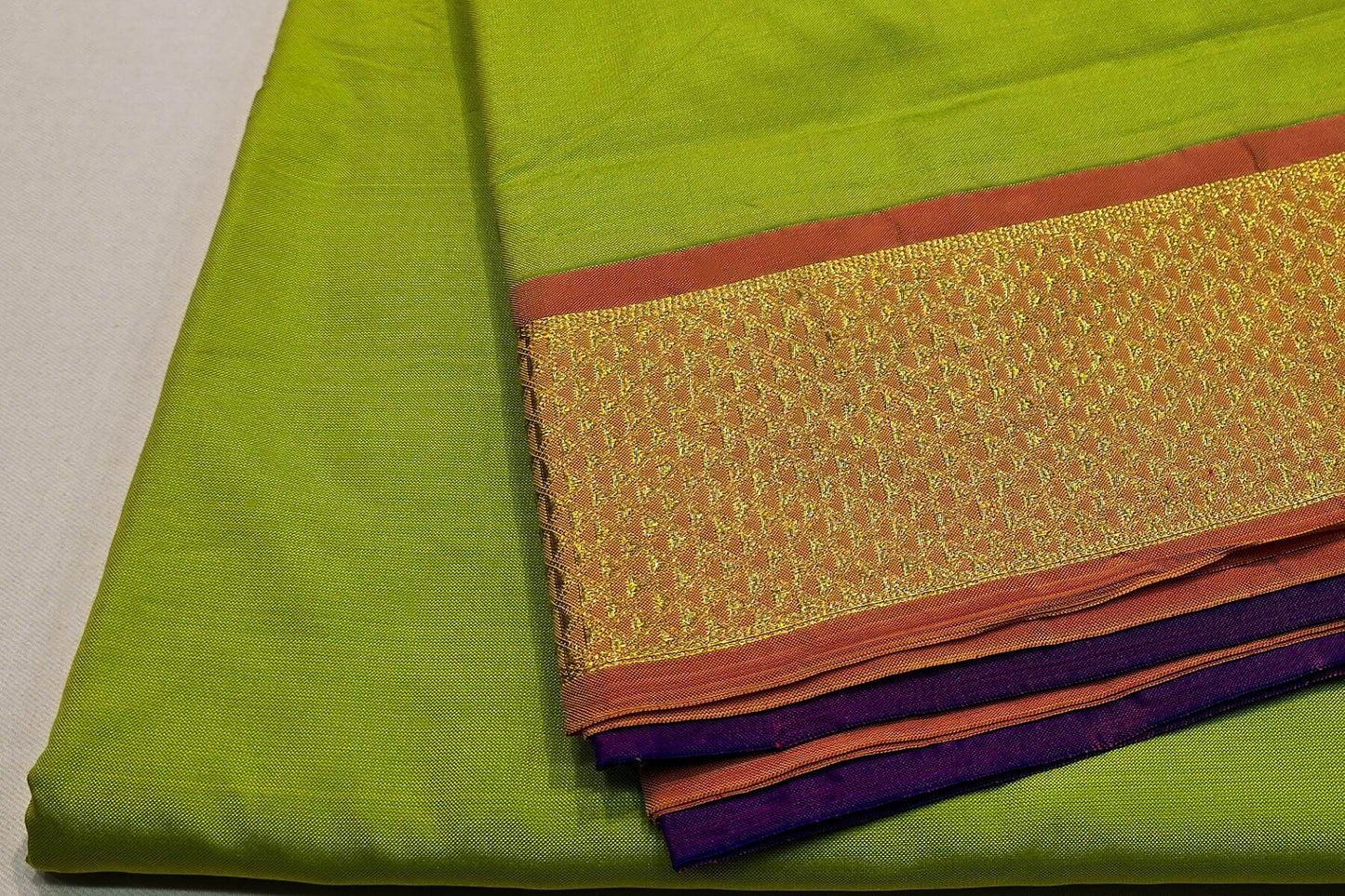 Nine Yards Semi Silk Saree SS5031