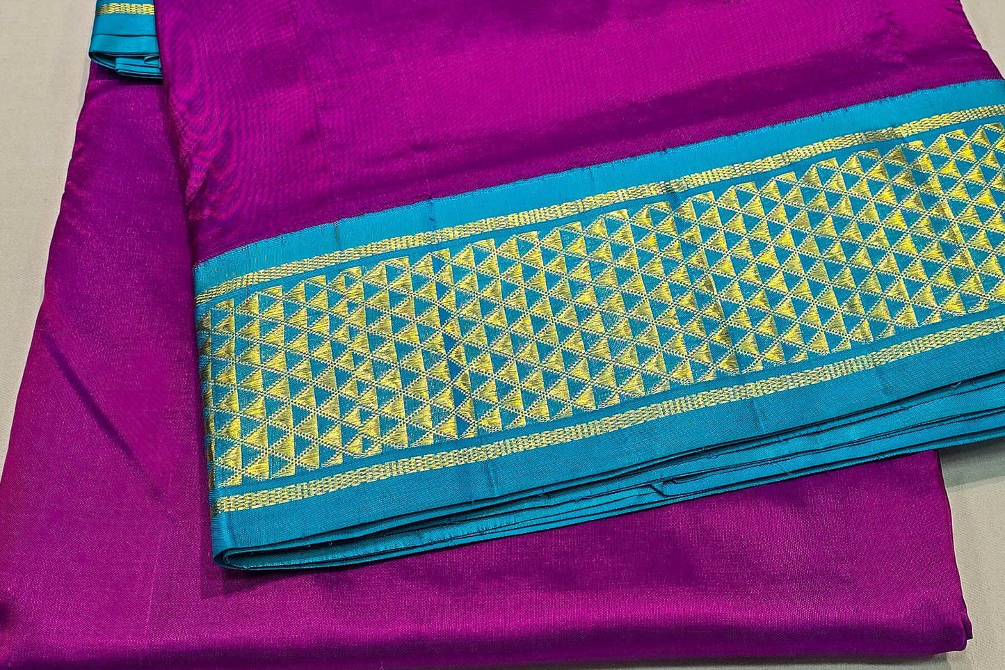 Nine yards silk saree SS5140