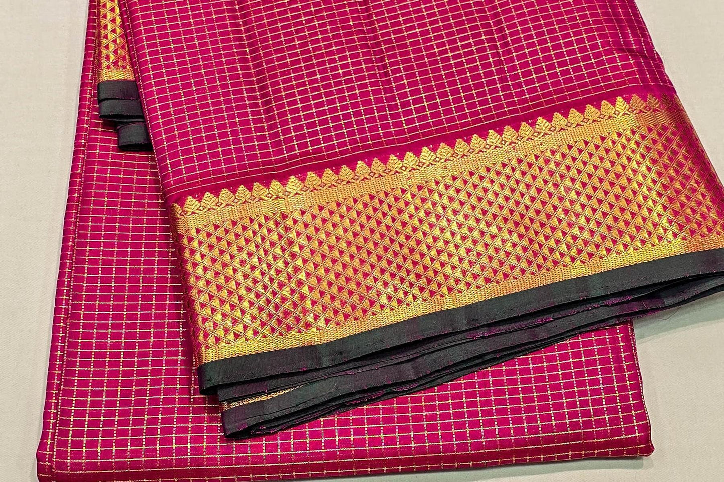 Nine yards silk saree SS5149