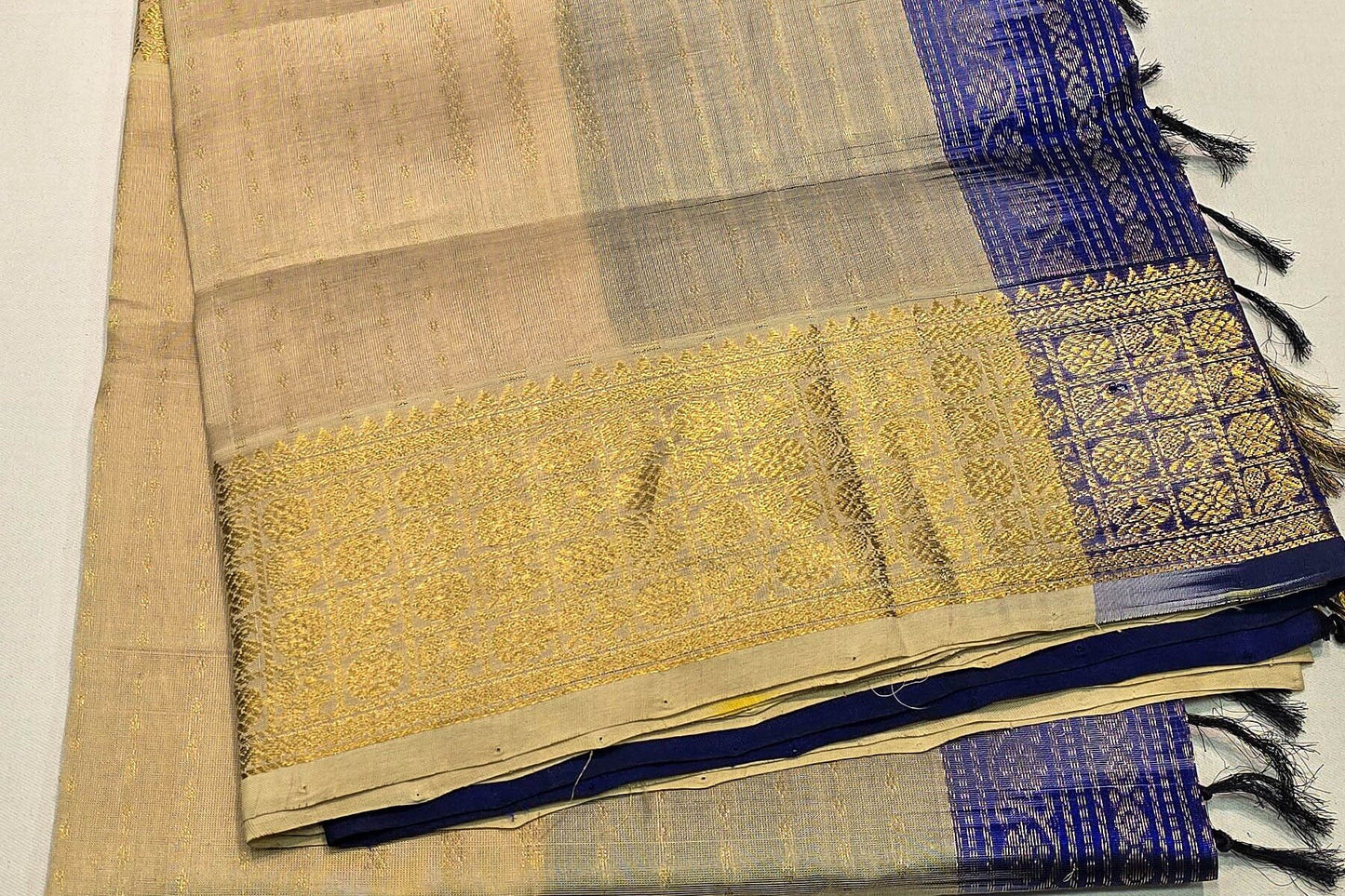 Silk Cotton Saree SS5164