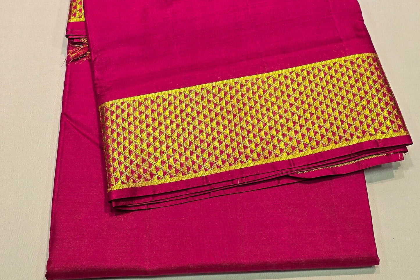 Nine yards silk saree SS5169