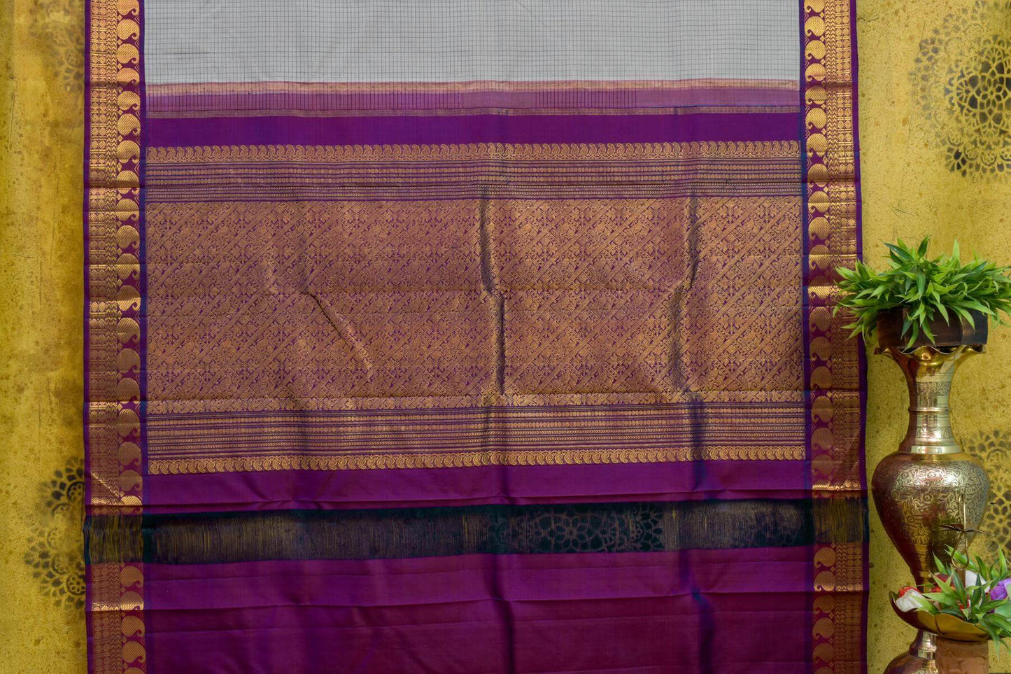 Kanjivaram silk saree SS4534