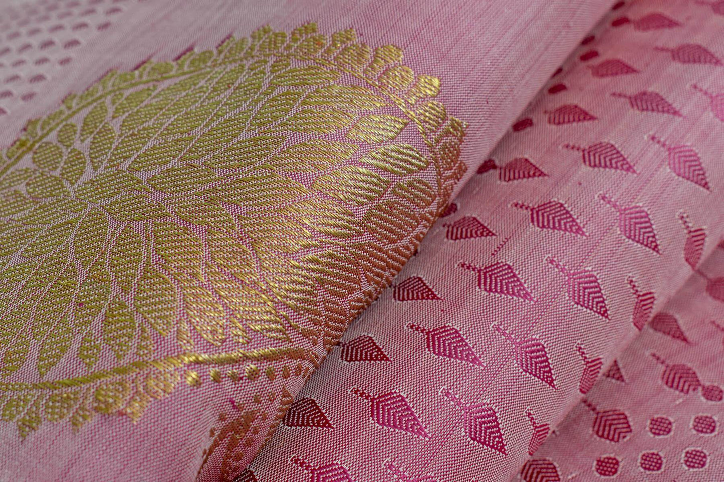 Kanjivaram silk saree SS4540