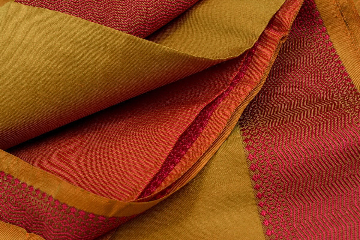 Maheshwari Silk Saree RB024