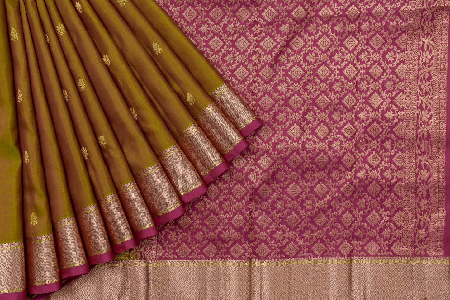 Light Weight Kanjivaram Silk Saree SS4590