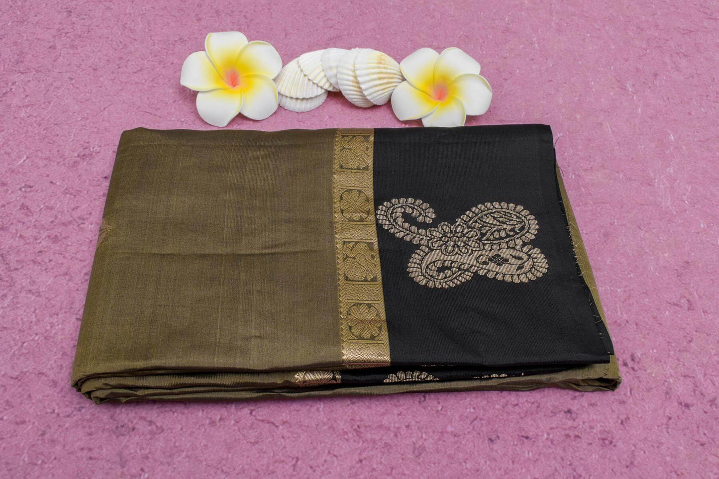 Light Weight Kanjivaram Silk Saree SS4601