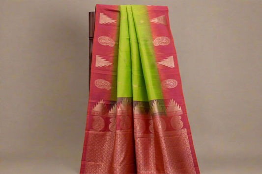 Green Light Weight Kanjivaram Silk Saree SS4612