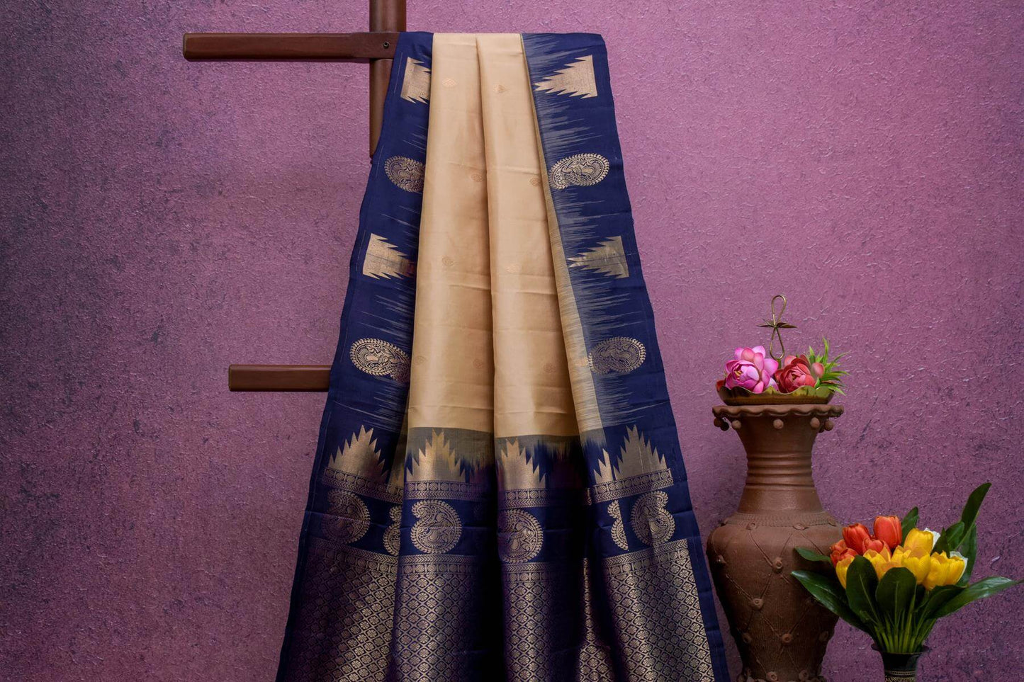 Light Weight Kanjivaram Silk Saree SS4651