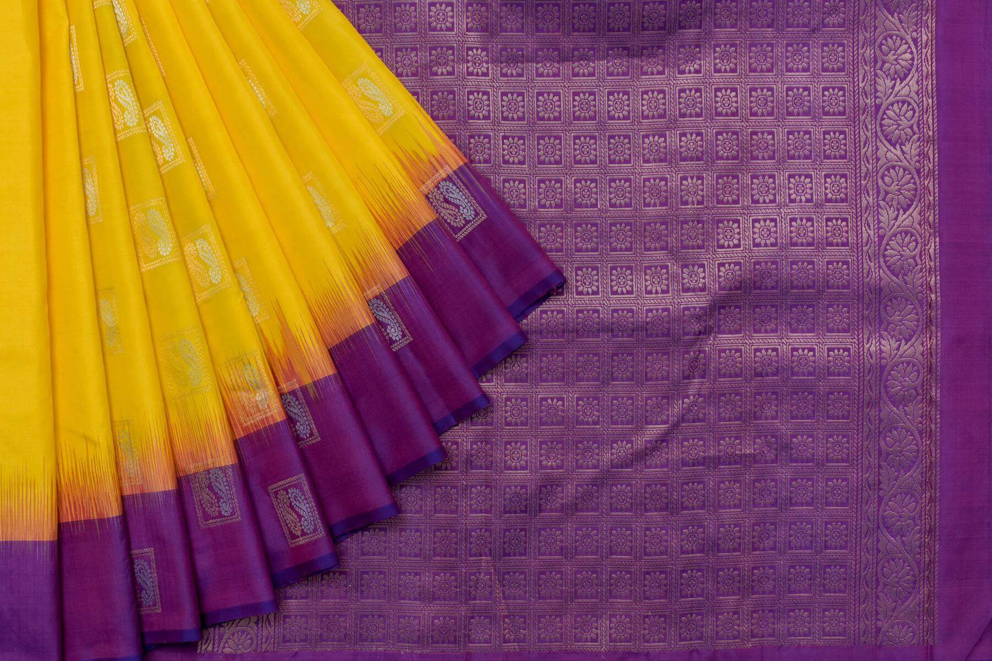 Light Weight Kanjivaram Silk Saree SS4653