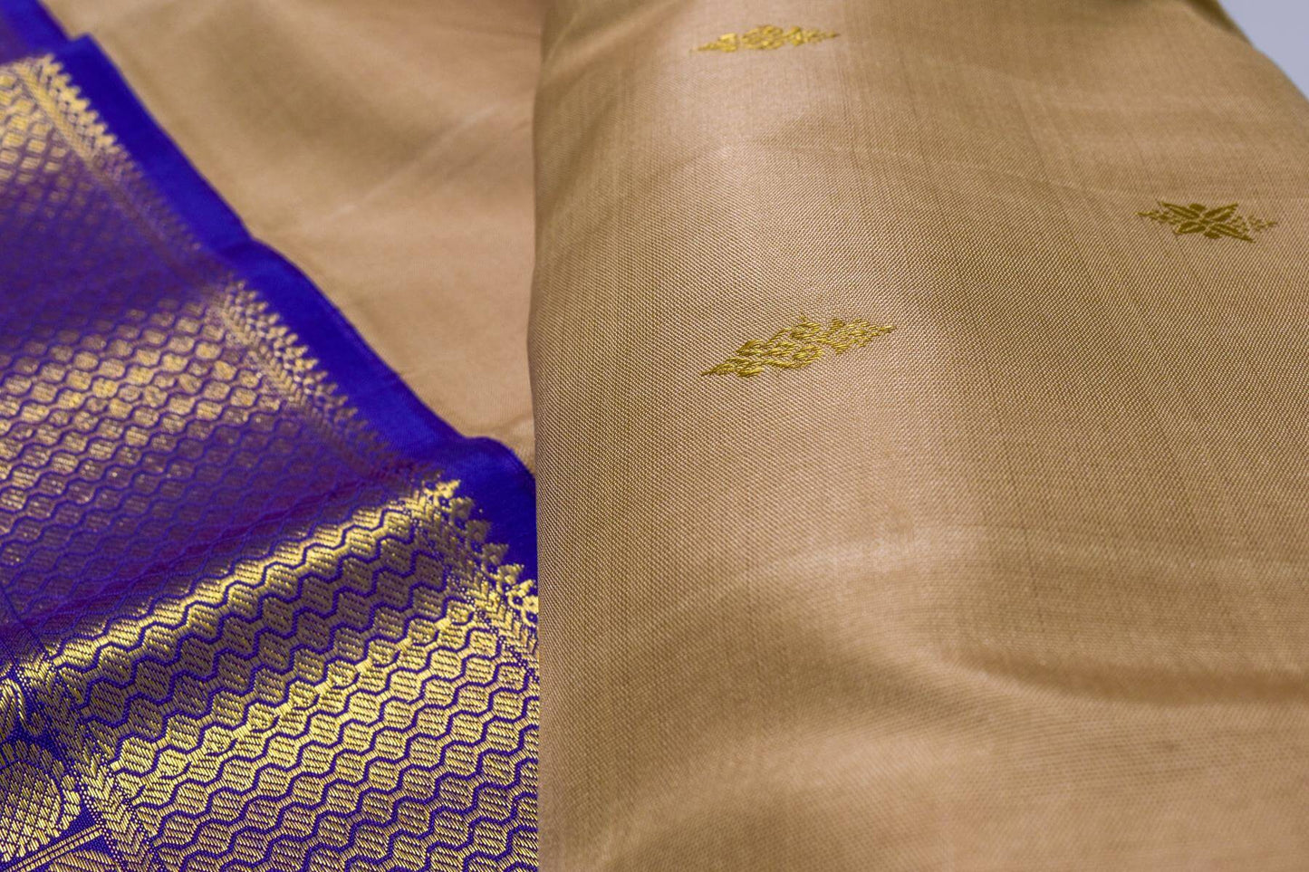 Kanjivaram silk saree SS4120