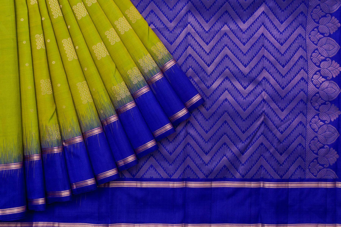 Light Weight Kanjivaram Silk Saree SS4682