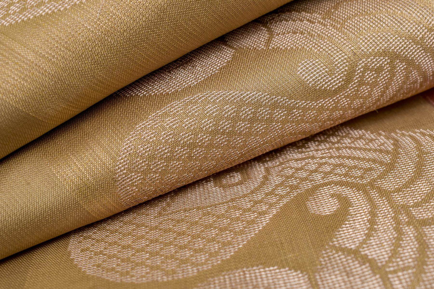 Light Weight Kanjivaram Silk Saree SS4683