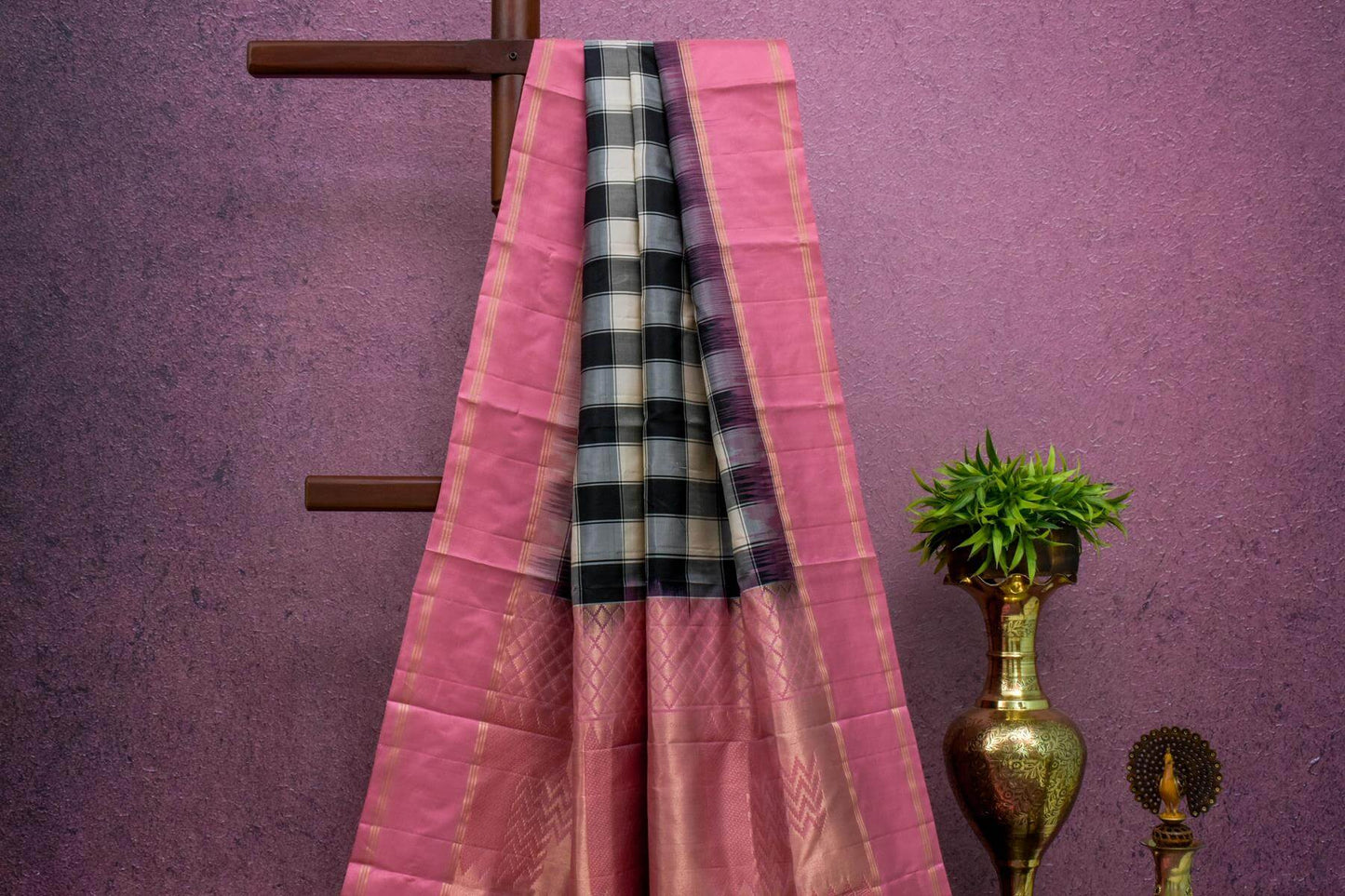 Light Weight Kanjivaram Silk Saree SS4694