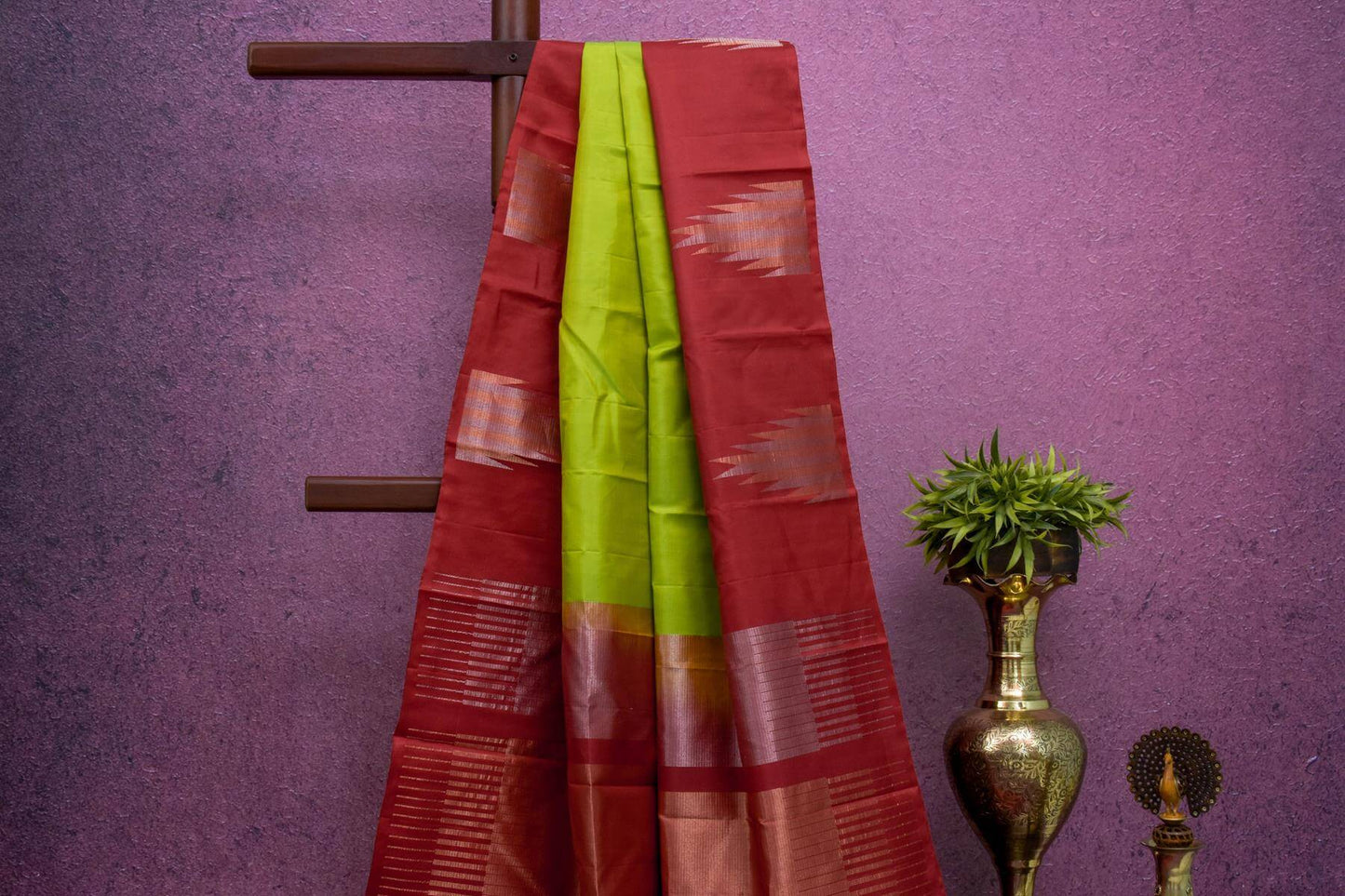 Light Weight Kanjivaram Silk Saree SS4698