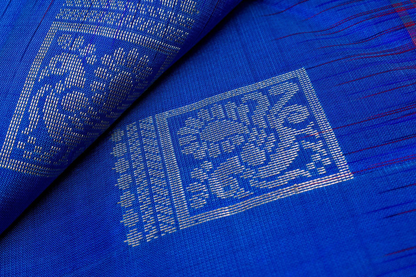 Light Weight Kanjivaram Silk Saree SS4695