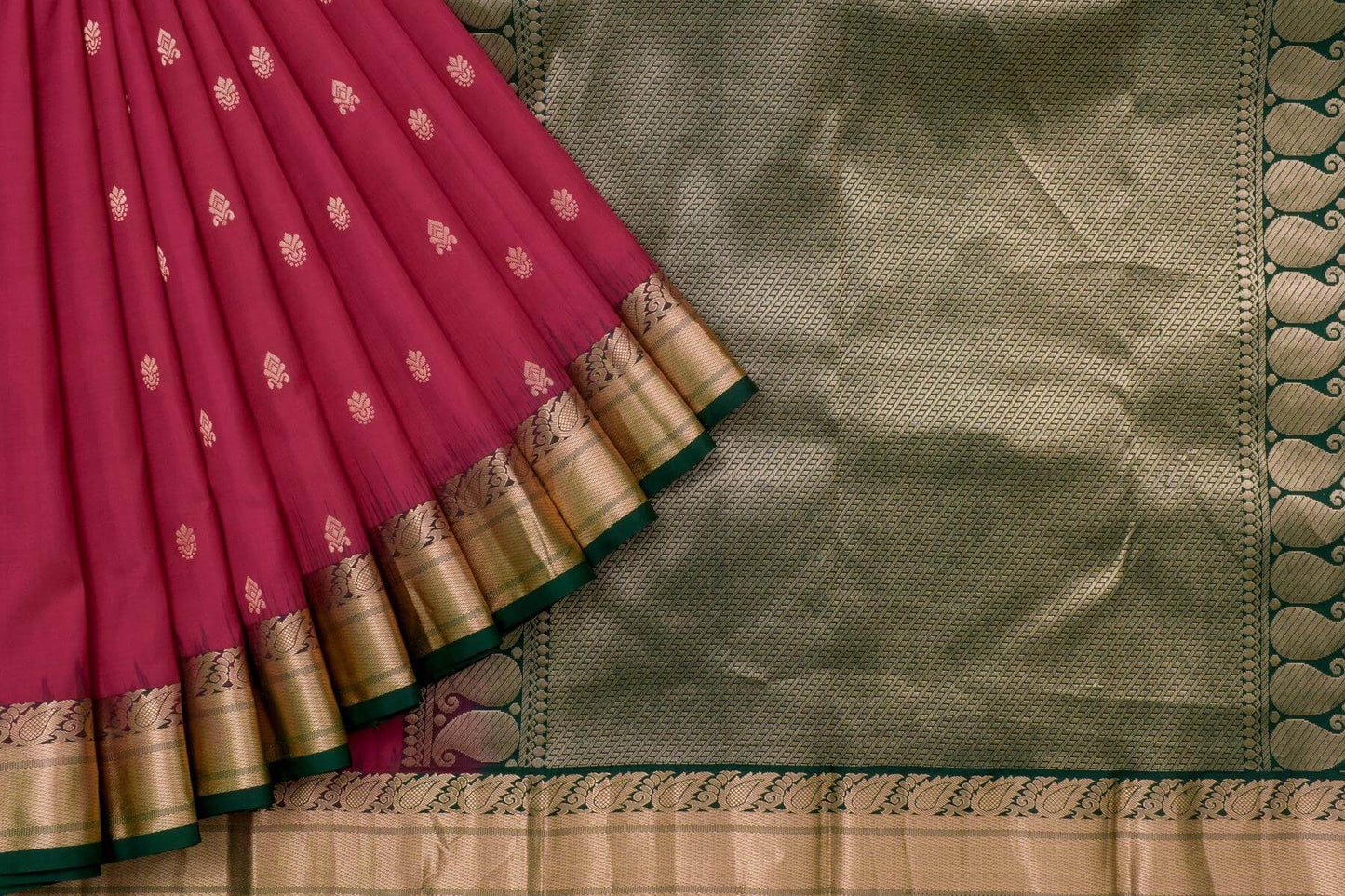 Light Weight Kanjivaram Silk Saree SS4704