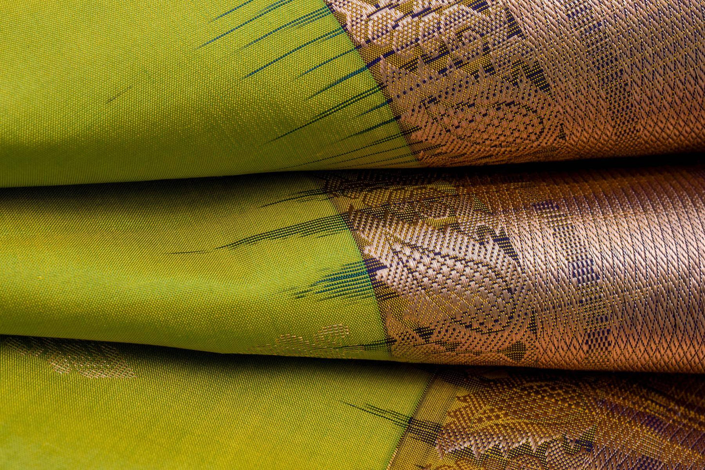 Light Weight Kanjivaram Silk Saree SS4702