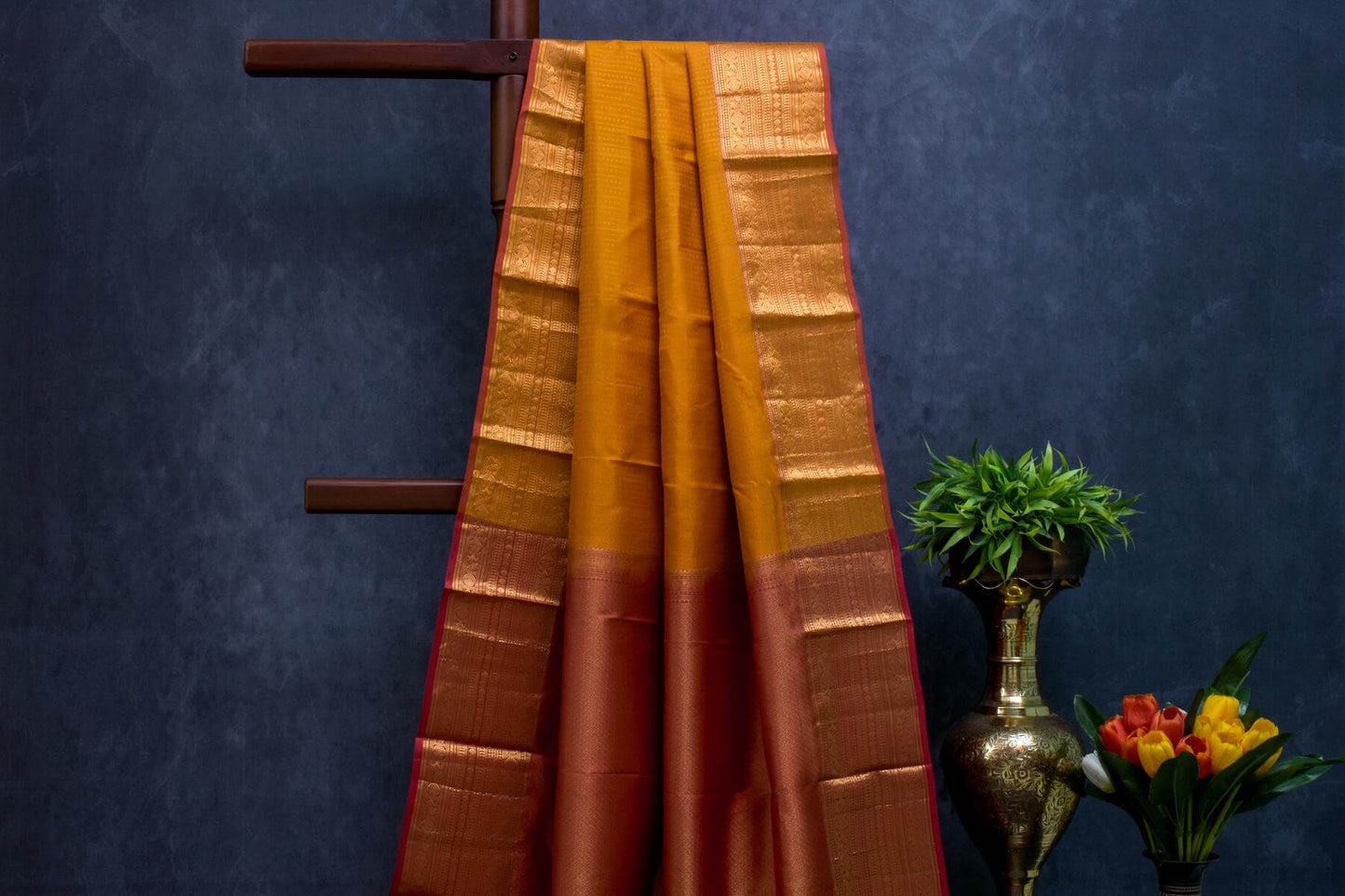 Light Weight Kanjivaram Silk Saree AC1406