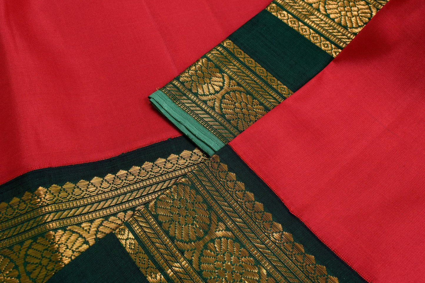 Kanjivaram silk saree SS4243