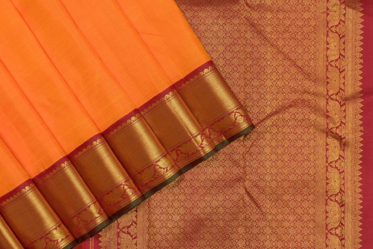 Kanjivaram silk saree SS4239