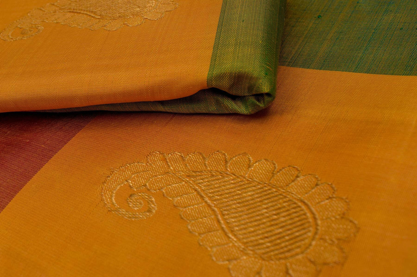 Kanjivaram Silk Saree SS4851