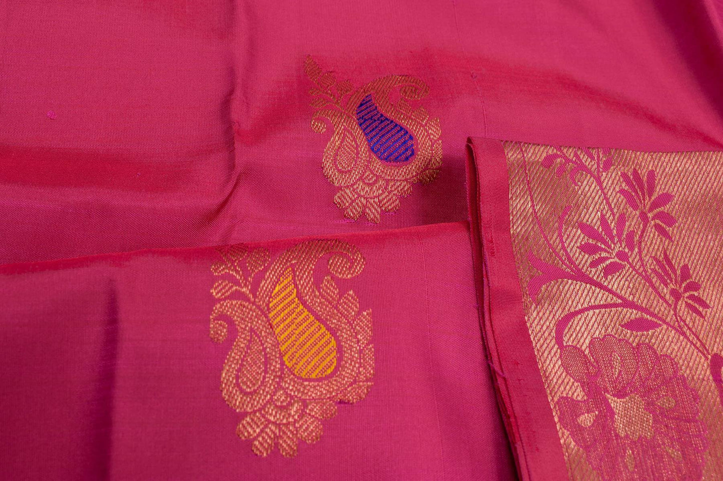 Kanjivaram silk saree SS4279