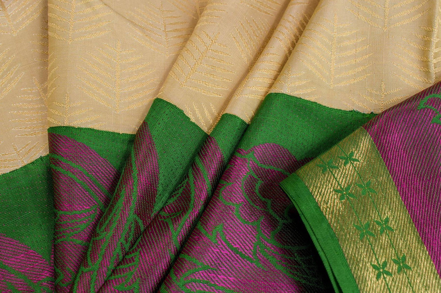 Kanjivaram silk saree SS4285