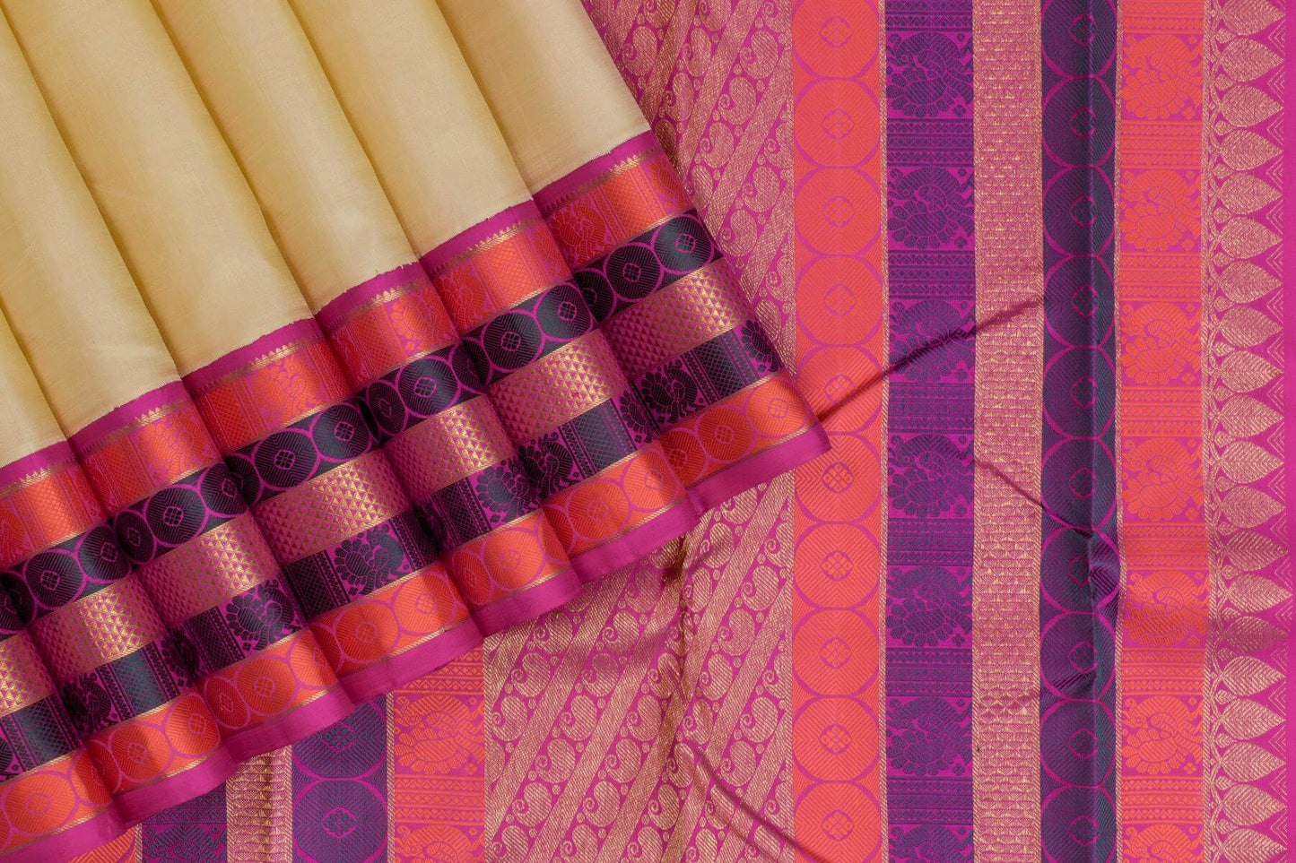 Kanjivaram silk saree SS4308