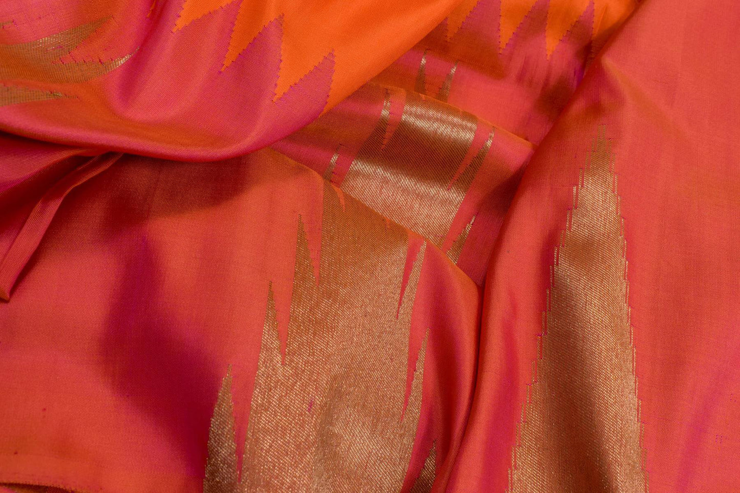 Kanjivaram silk saree SS4310