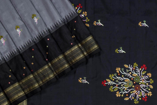 Kanjivaram silk saree SS4326