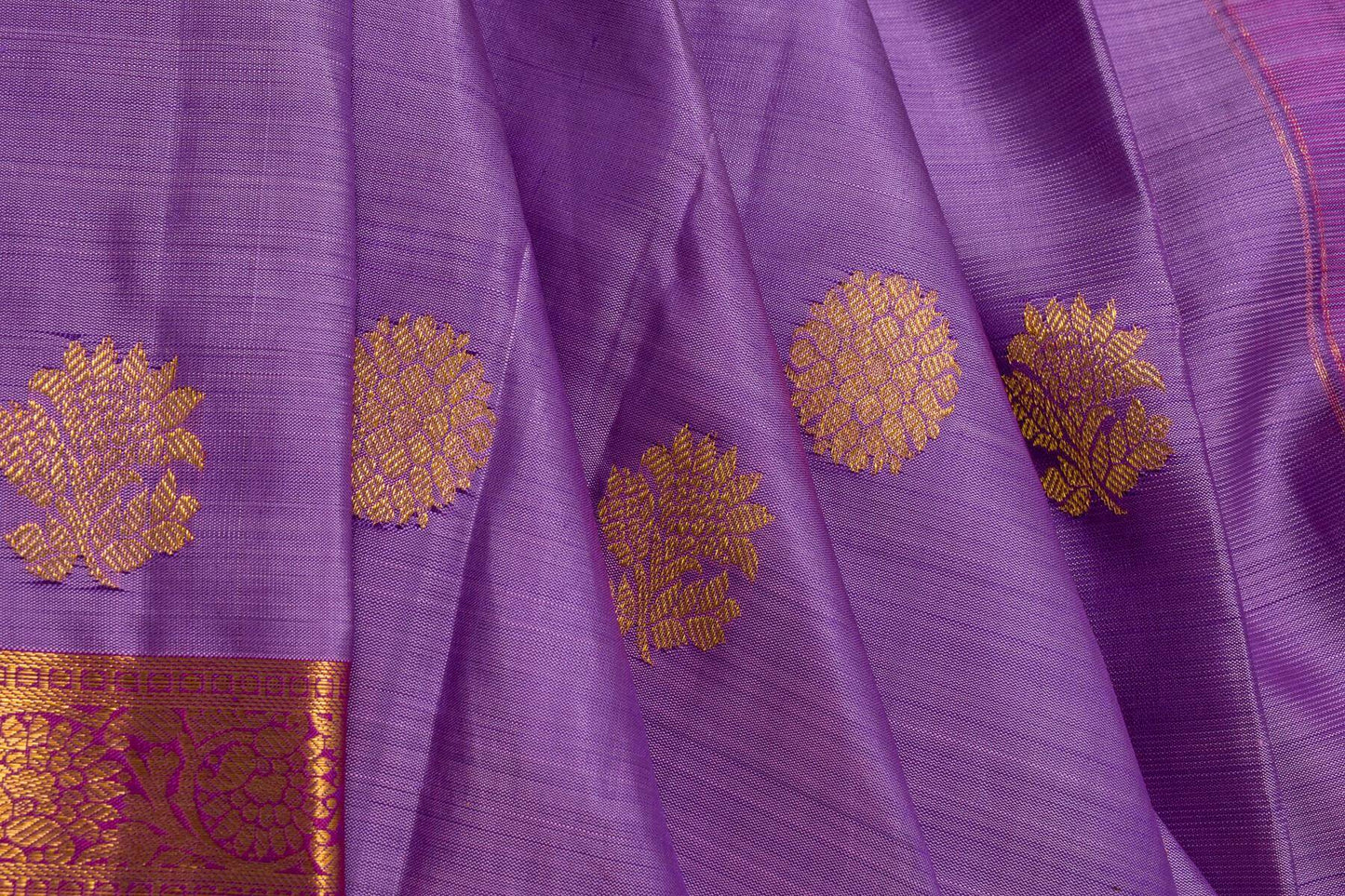 Kanjivaram silk saree SS4335