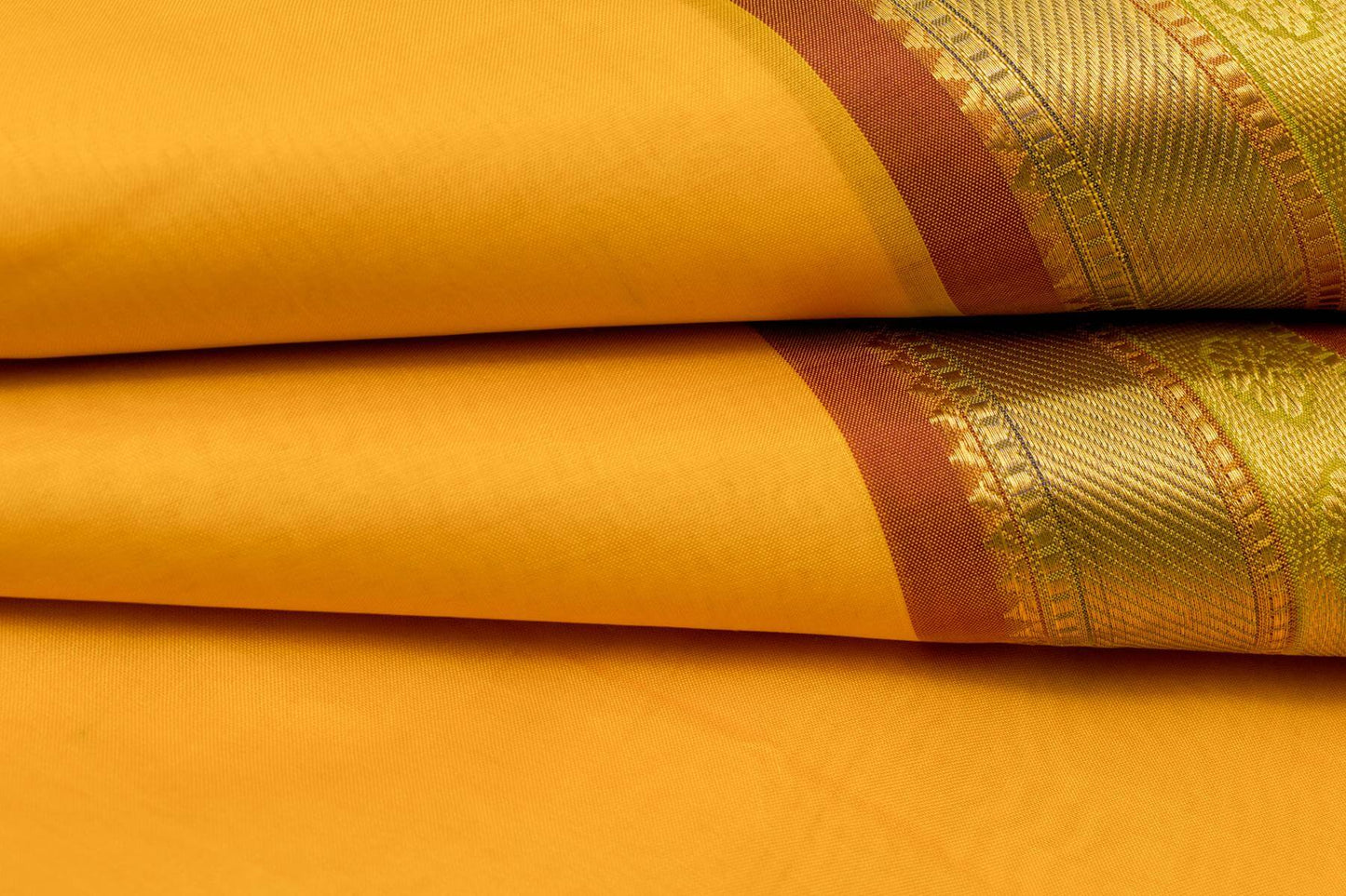 Light Weight Kanjivaram Silk Saree SS5109