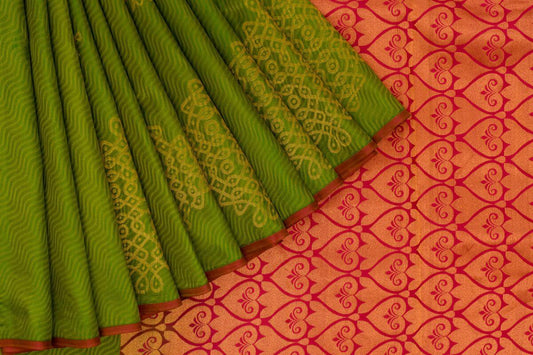 Soft silk saree AC600