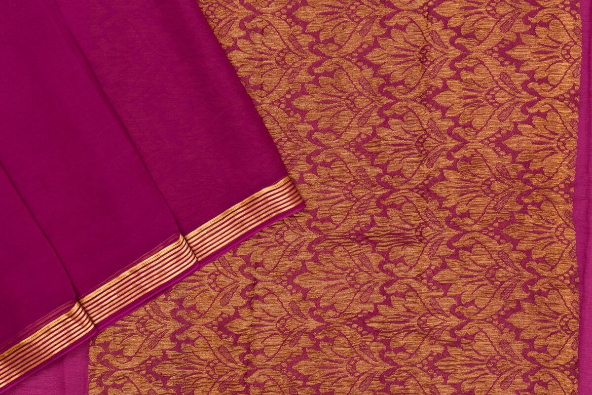 Maroon Pure Chiffon Silk Saree With Rich Pallu & Weaving Design Work